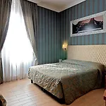 Hotel Lirico 3*