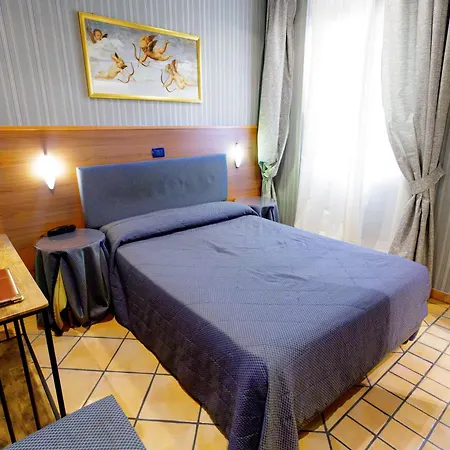 Hotel Lirico Rom