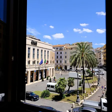 Hotel Lirico Rome