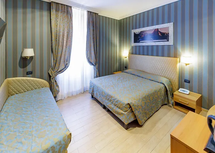 Hotel Lirico