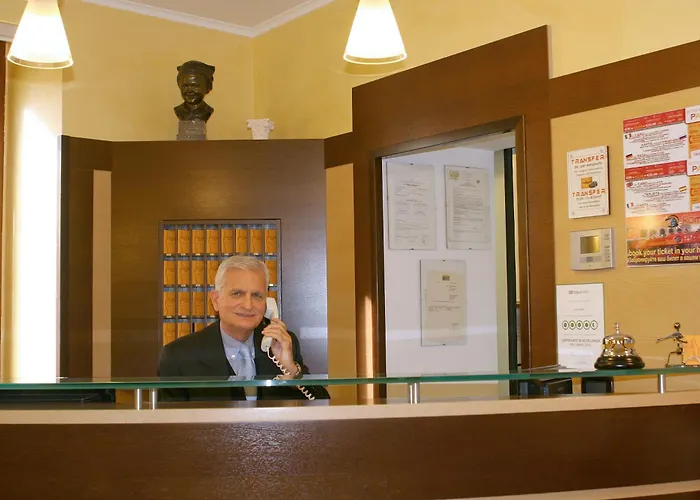 Hotel Lirico 3*