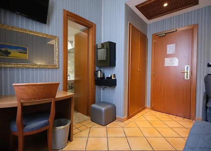 Hotel Lirico 3*